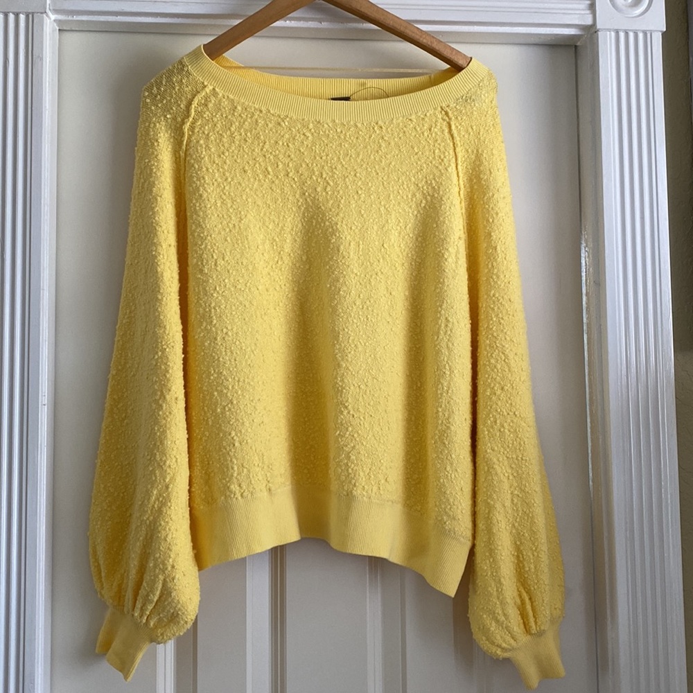 Free People  sweater